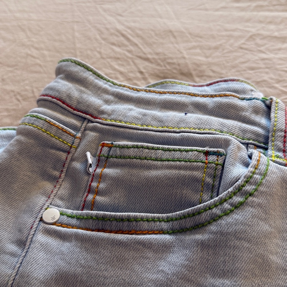 Colorful threaded Judy Blue shorts